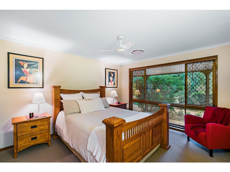 12 Hi Winds Road, Blue Mountain Heights QLD 4350