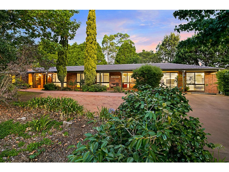 12 Hi Winds Road, Blue Mountain Heights QLD 4350