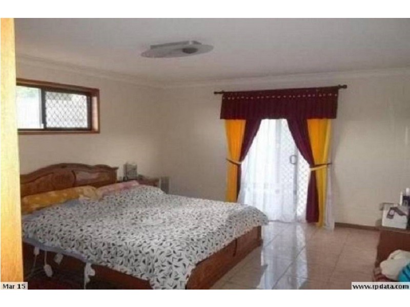 24 Belclaire Drive, Westbrook QLD 4350