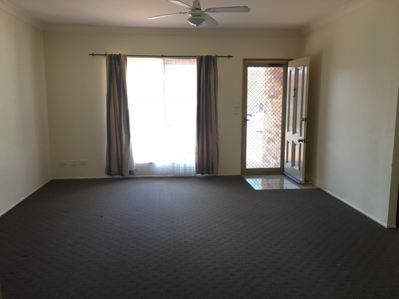 1/7 Suzanne Court, Kearneys Spring QLD 4350