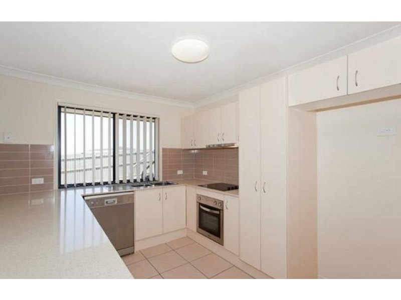 2 Moorina Drive, Harristown QLD 4350