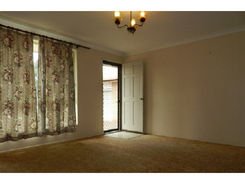 1/14 Paull Street, Wilsonton QLD 4350