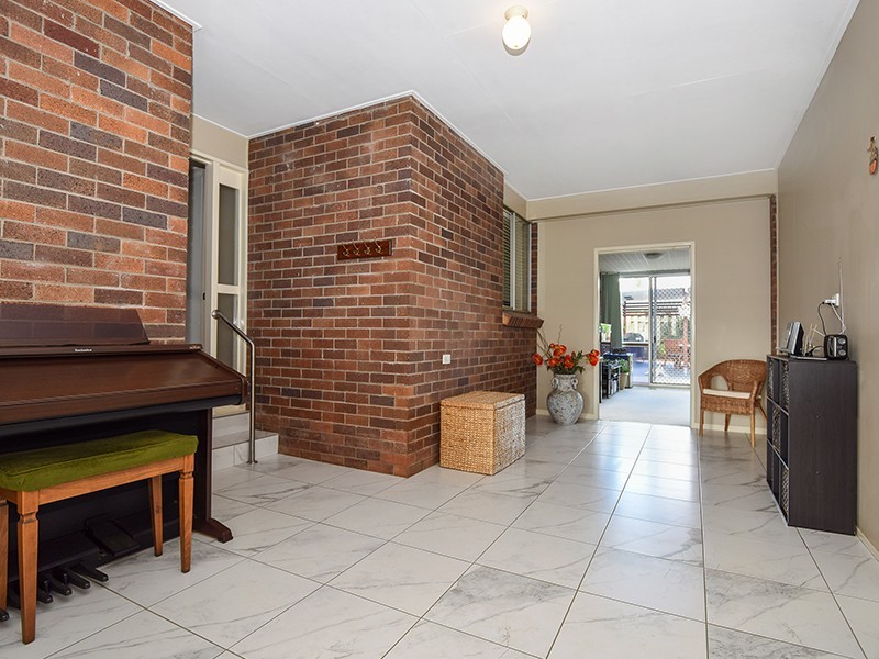 13 Trousdell Court, Rockville QLD 4350