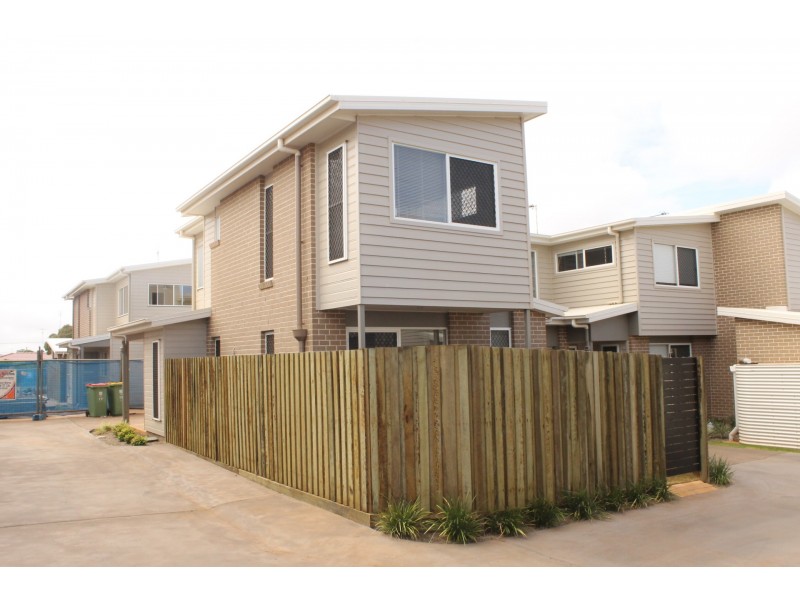 17/373 Greenwattle Street, Wilsonton QLD 4350