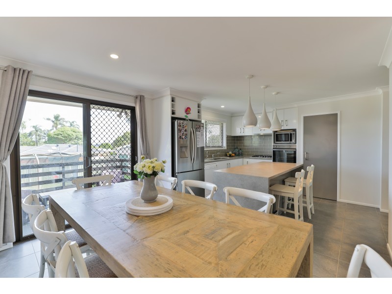 24 Friend Street, Harristown QLD 4350