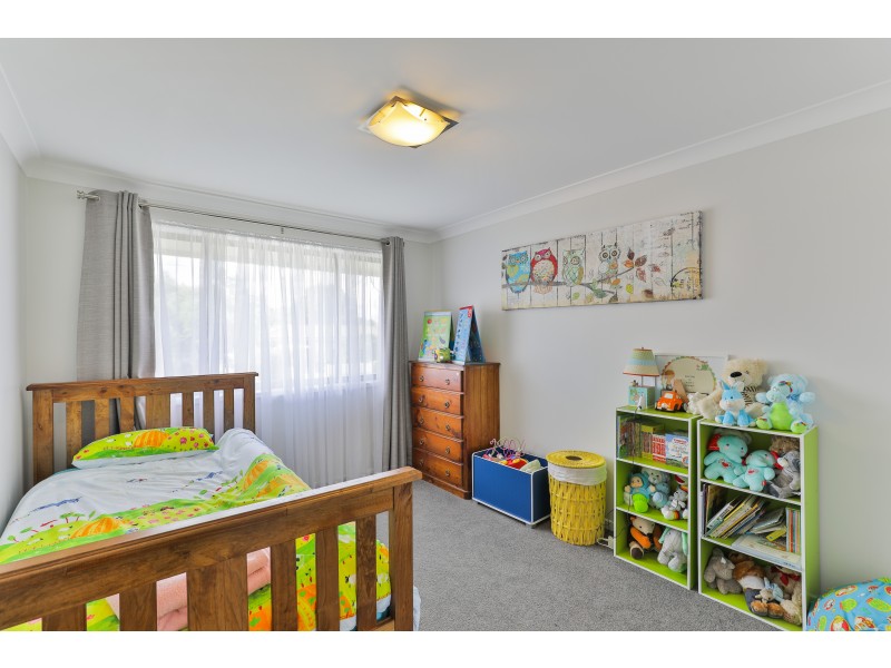 24 Friend Street, Harristown QLD 4350