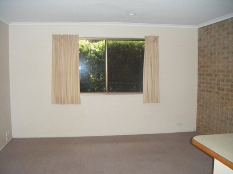 2/32 Stone Street, Wilsonton QLD 4350