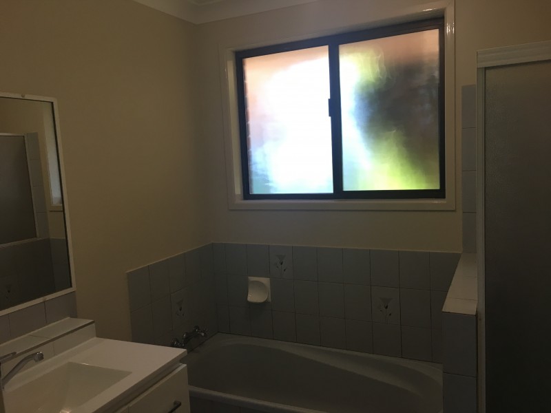 33 Riethmuller Street, Kearneys Spring QLD 4350