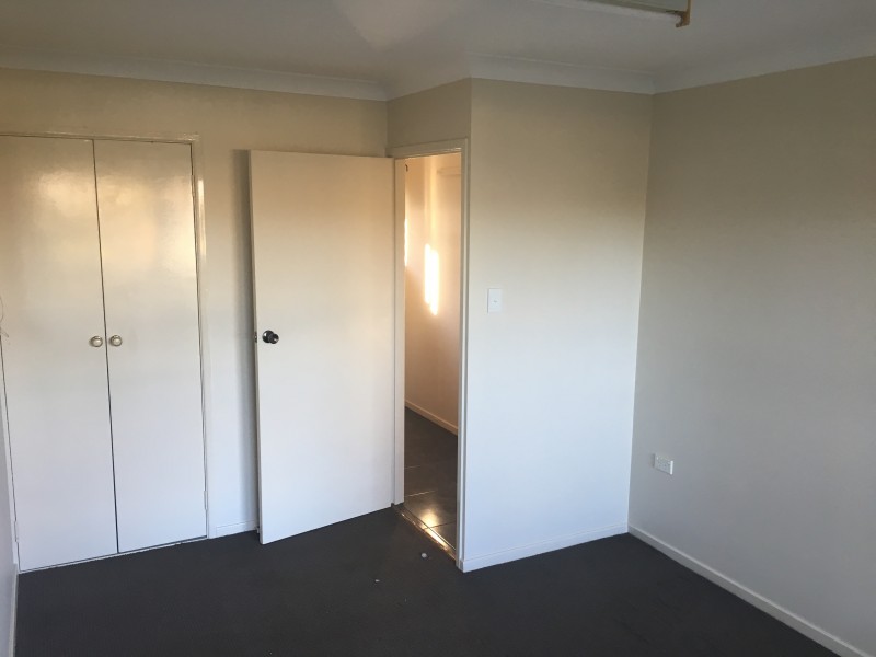 33 Riethmuller Street, Kearneys Spring QLD 4350