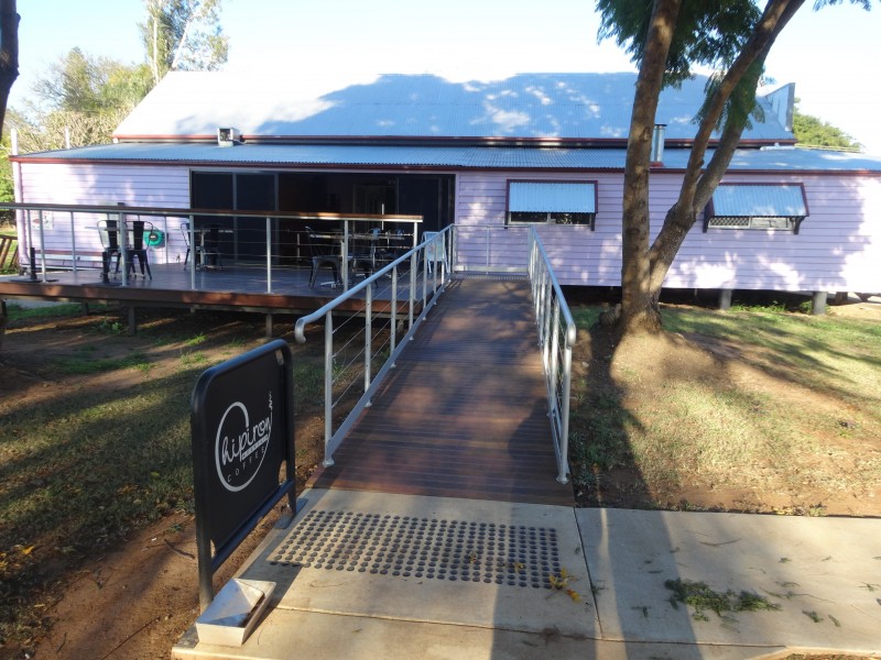 2 Harris Street, Grantham QLD 4347