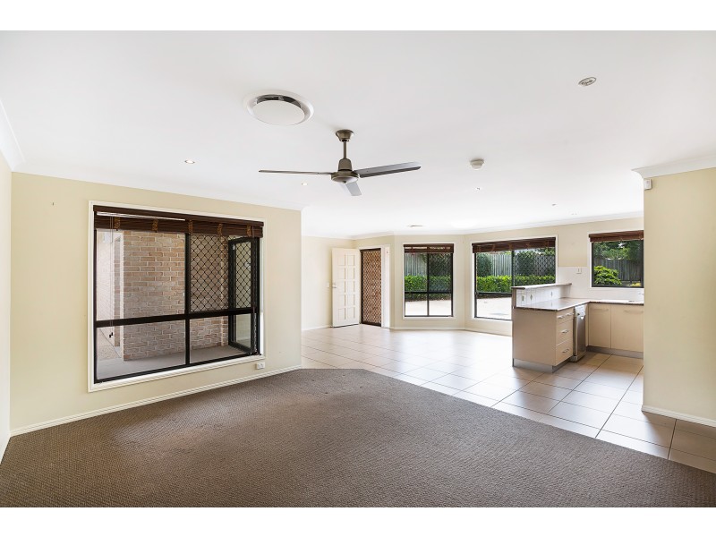 3/249 New England Highway, Harlaxton QLD 4350