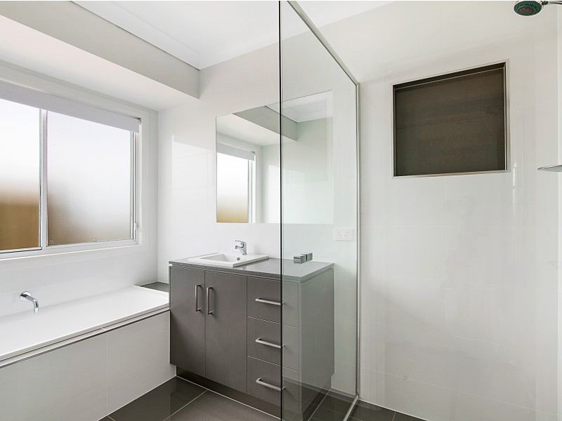 66 Hancock Circuit, Kleinton QLD 4352