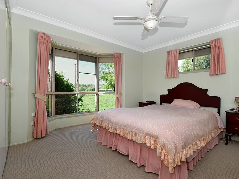 534 South Street, Glenvale QLD 4350