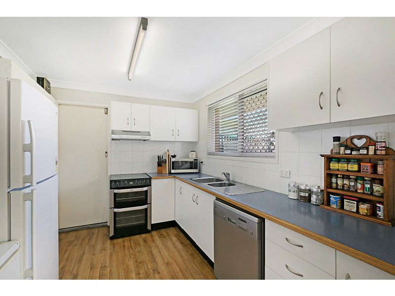 3 Berghofer Street, Rockville QLD 4350
