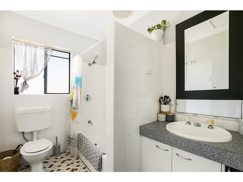 5/67 Taylor Street, Newtown QLD 4350