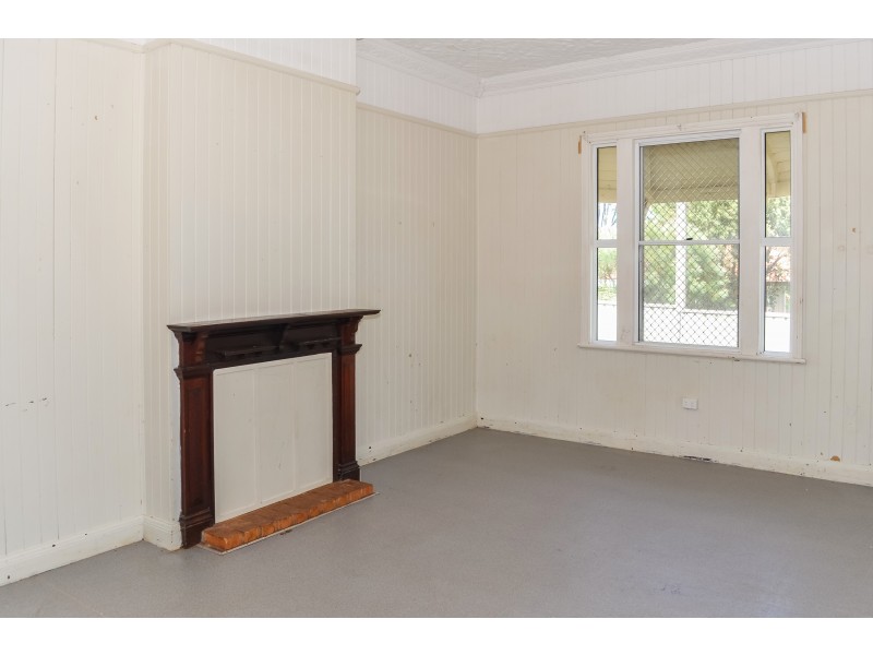 56 Hume Street, North Toowoomba QLD 4350