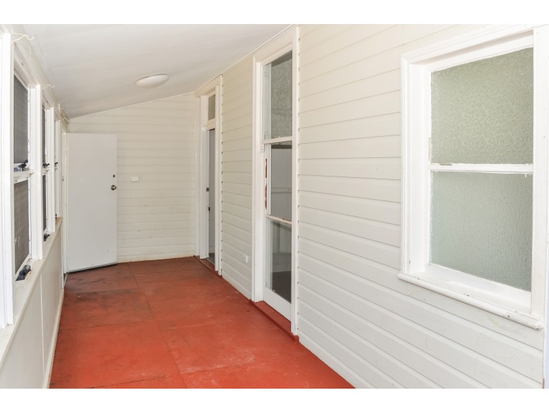 56 Hume Street, North Toowoomba QLD 4350