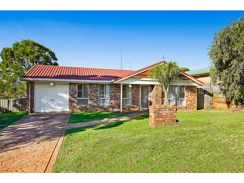 14 Dalzell Crescent, Darling Heights QLD 4350
