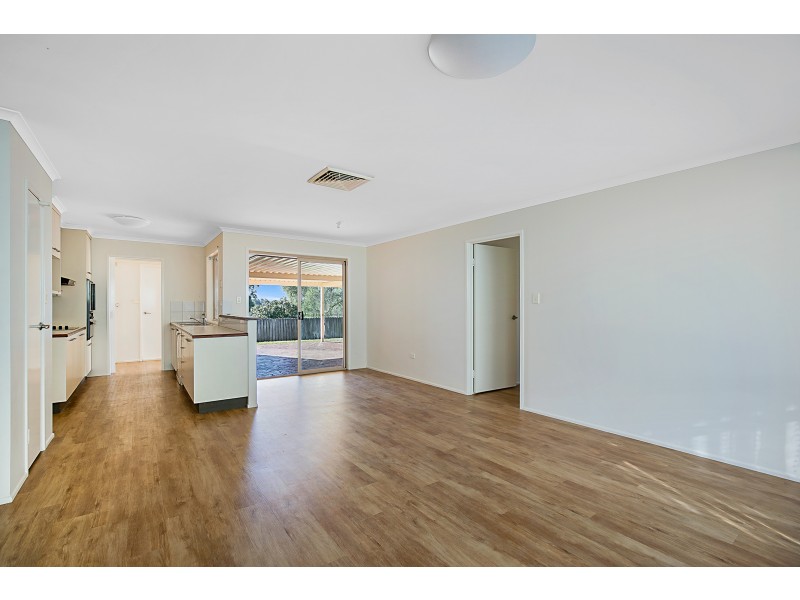 14 Dalzell Crescent, Darling Heights QLD 4350