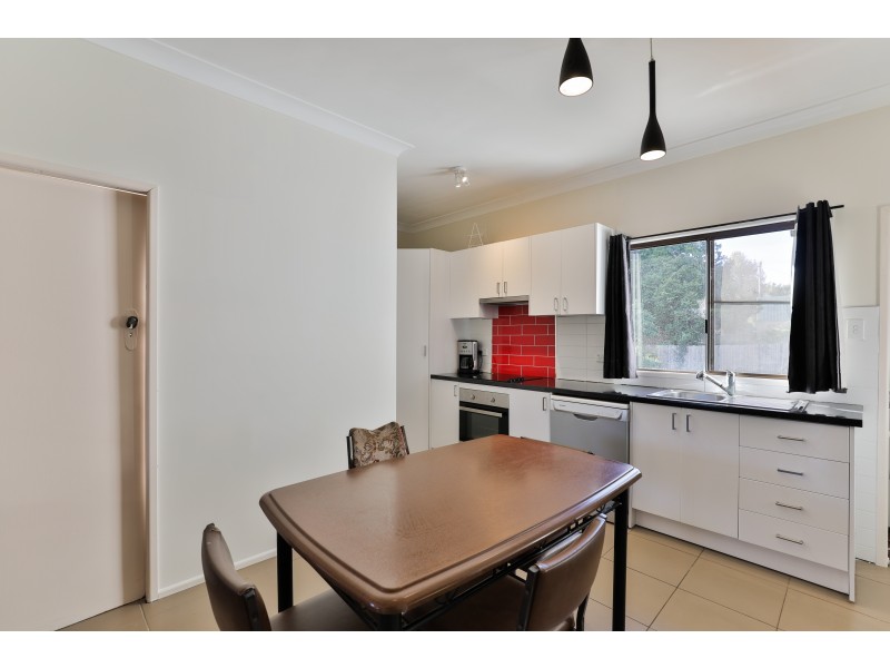 27 James Street, East Toowoomba QLD 4350