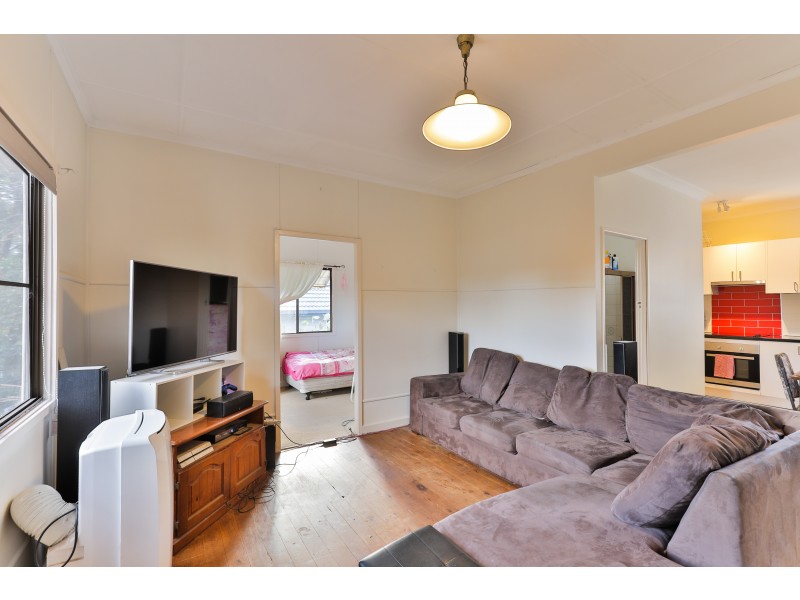 27 James Street, East Toowoomba QLD 4350