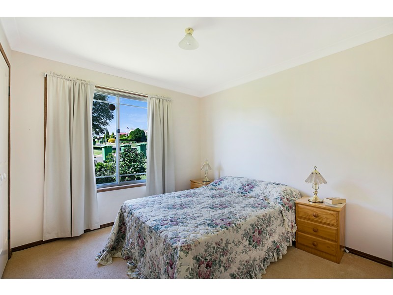 71 Bouganvillea Drive, Middle Ridge QLD 4350