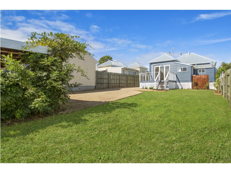 235 South Street, South Toowoomba QLD 4350