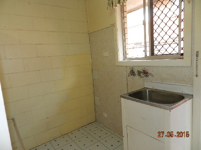 1/365 Margaret Street, Newtown QLD 4350