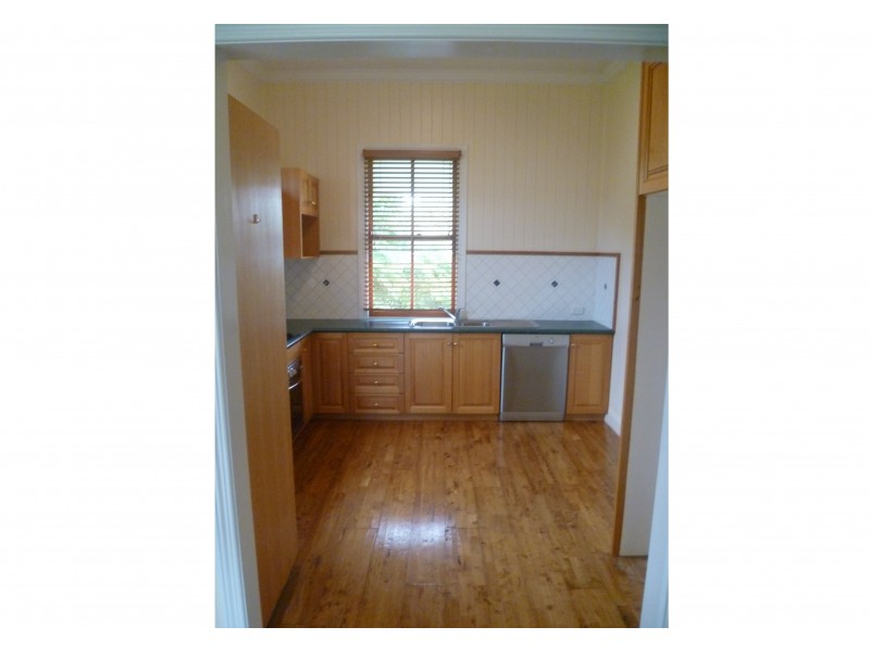 192 Perth Street, South Toowoomba QLD 4350