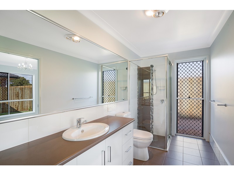 1/14 Wandsworth Street, Cranley QLD 4350