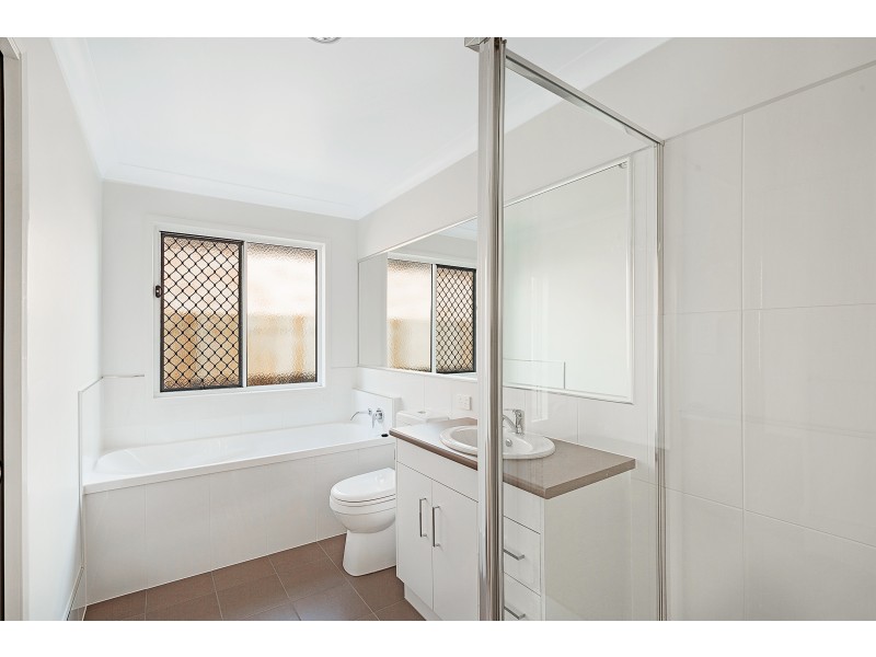 1/14 Wandsworth Street, Cranley QLD 4350