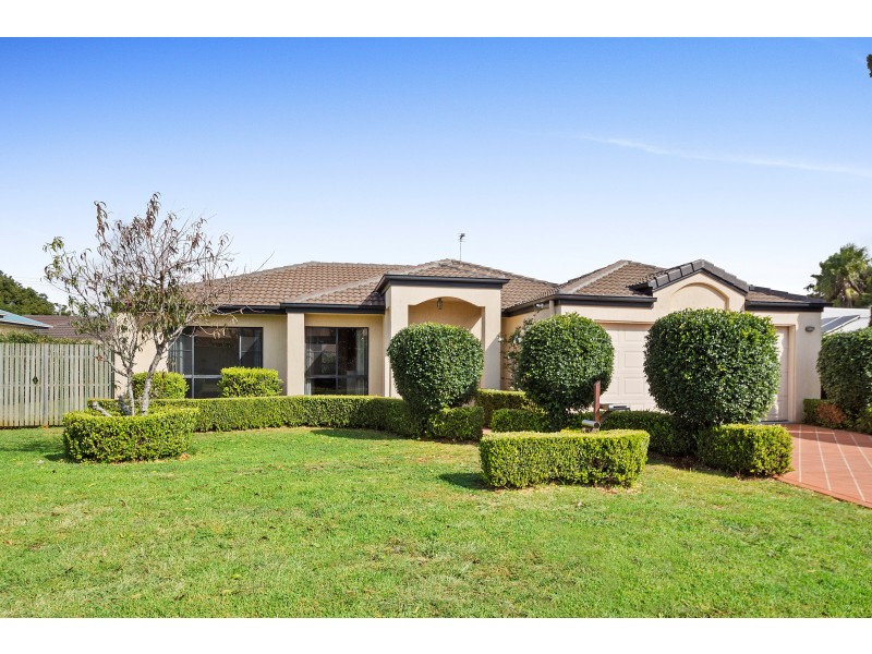 13  Olympus Court, Middle Ridge QLD 4350