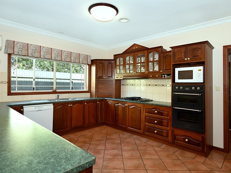 2 Pigott Drive, Rangeville QLD 4350