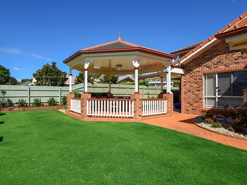 2 Pigott Drive, Rangeville QLD 4350