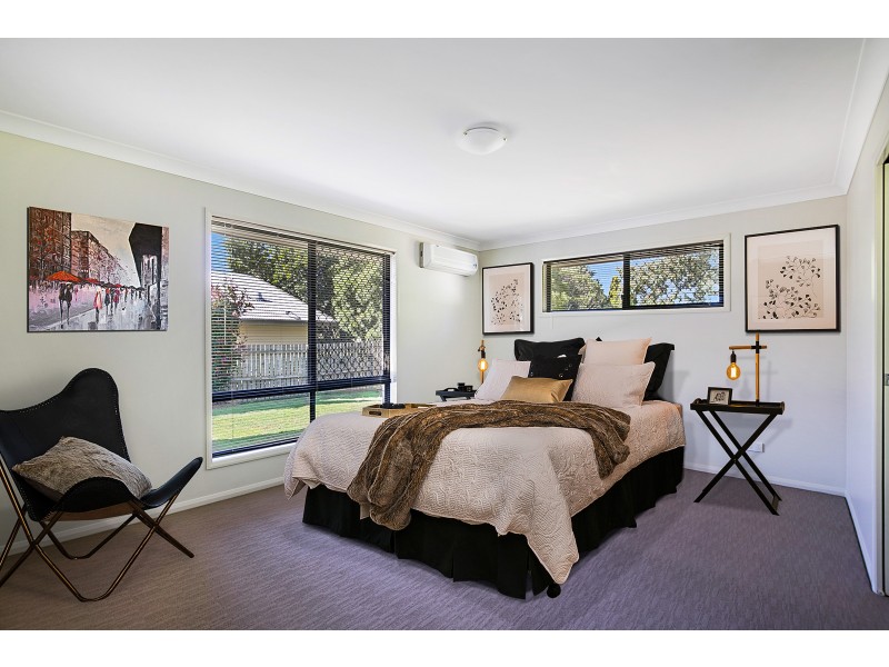 310 Ramsay Street, Middle Ridge QLD 4350