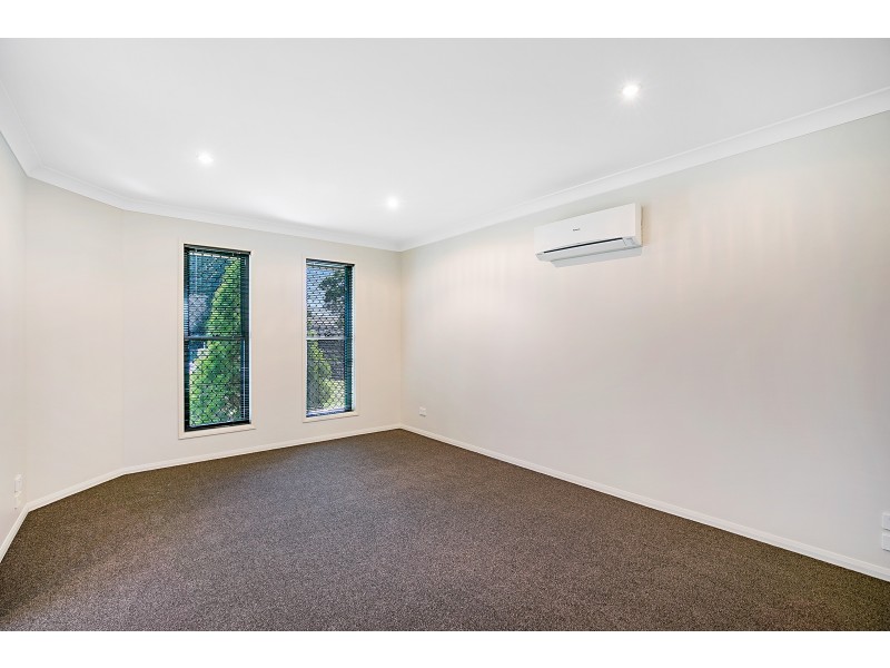 310 Ramsay Street, Middle Ridge QLD 4350