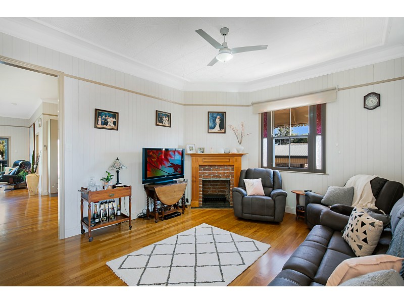72 Perth Street, Rangeville QLD 4350