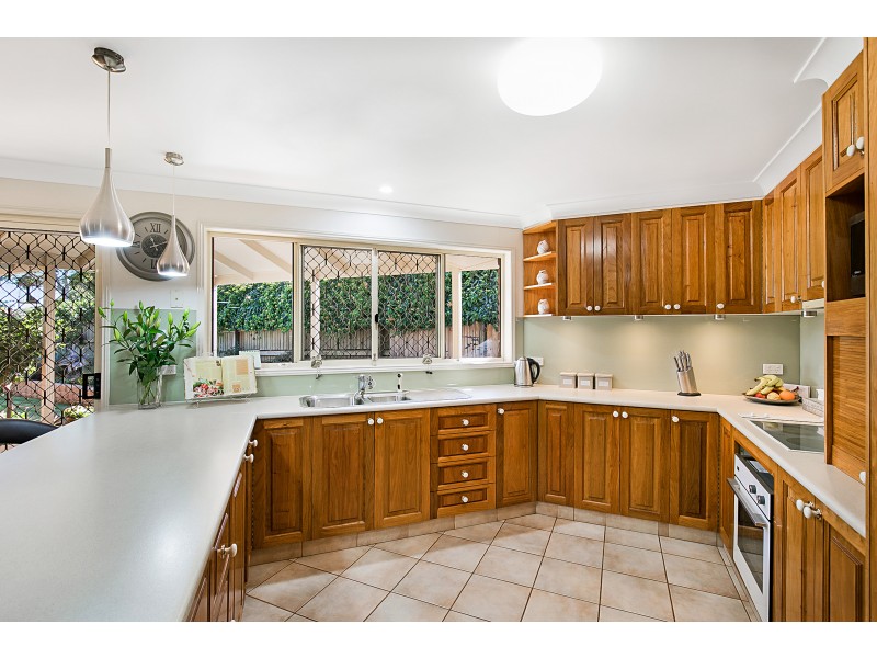 5 Navajo Street, Wilsonton QLD 4350