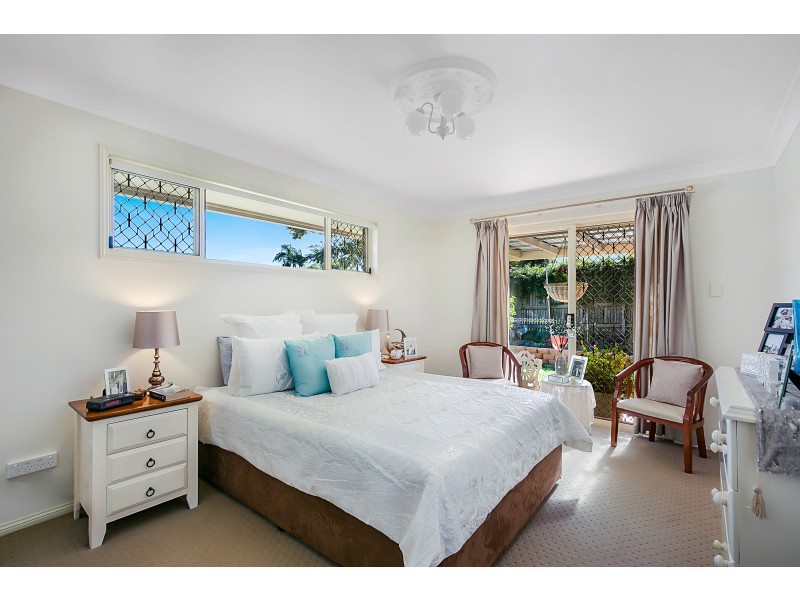 5 Navajo Street, Wilsonton QLD 4350