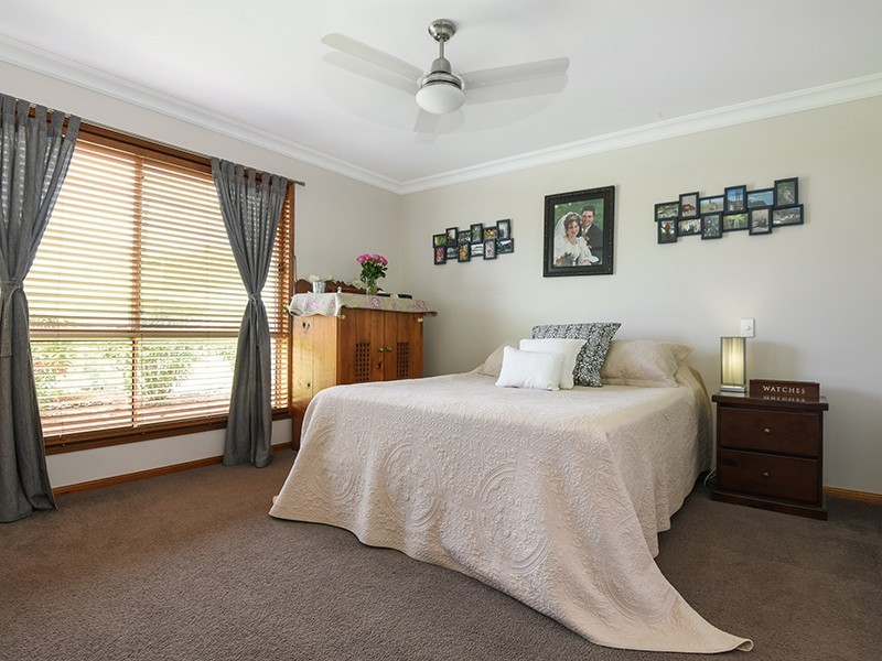 4a  Lucy Street, Cambooya QLD 4358