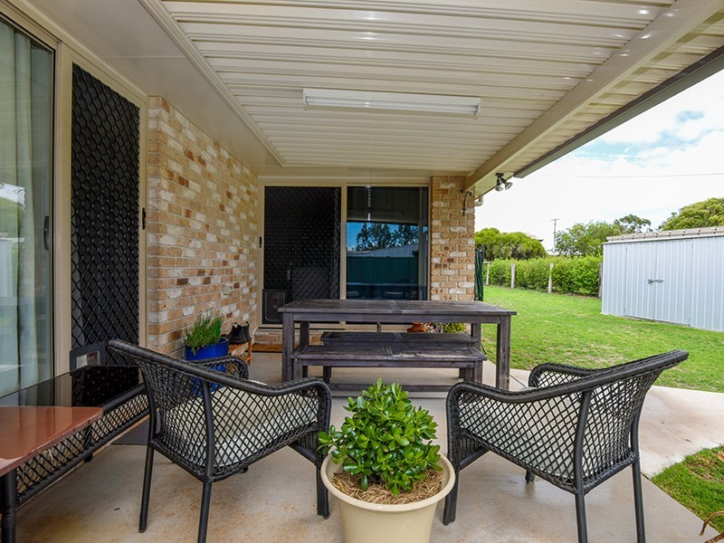 4a  Lucy Street, Cambooya QLD 4358