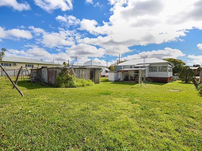 28 Goggs Street, Toowoomba QLD 4350