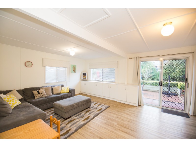 222 Mackenzie Street, Rangeville QLD 4350