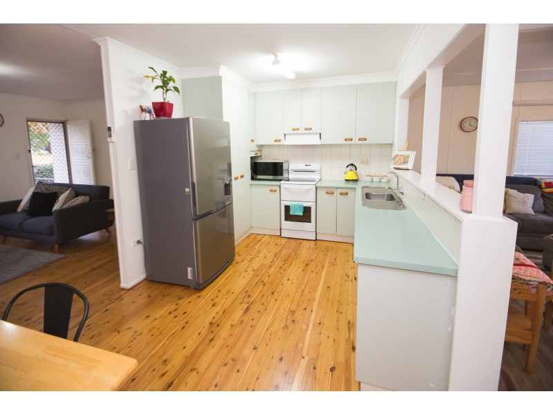 222 Mackenzie Street, Rangeville QLD 4350