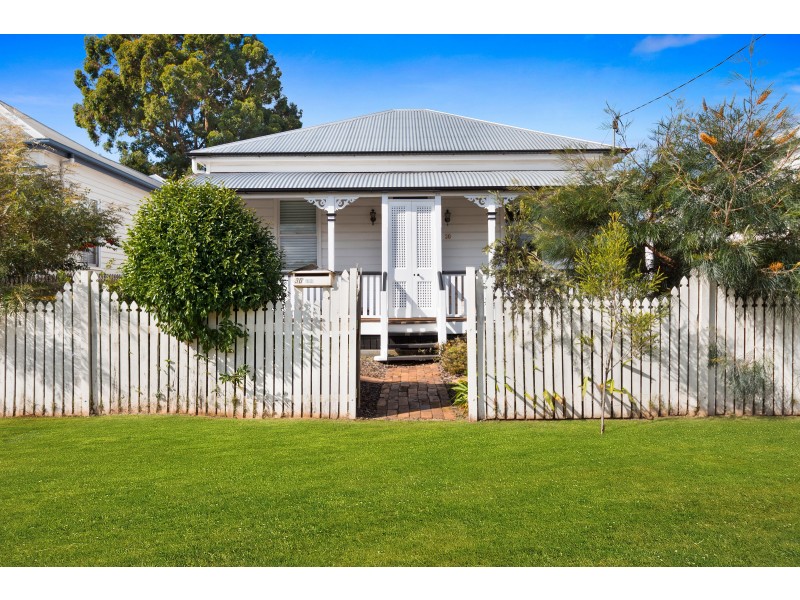 30 Grenier Street, Toowoomba QLD 4350