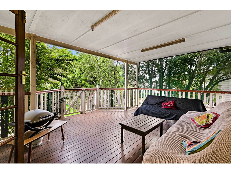 20 Collins Street, Mount Lofty QLD 4350