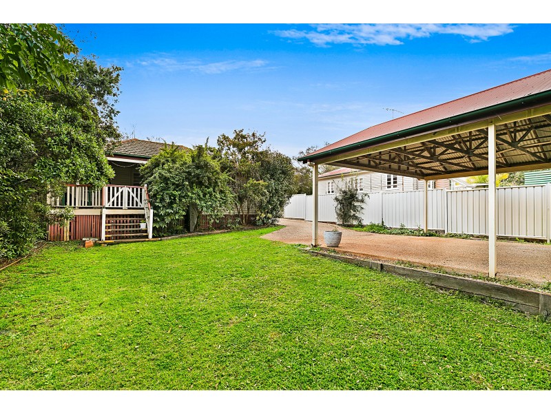 20 Collins Street, Mount Lofty QLD 4350