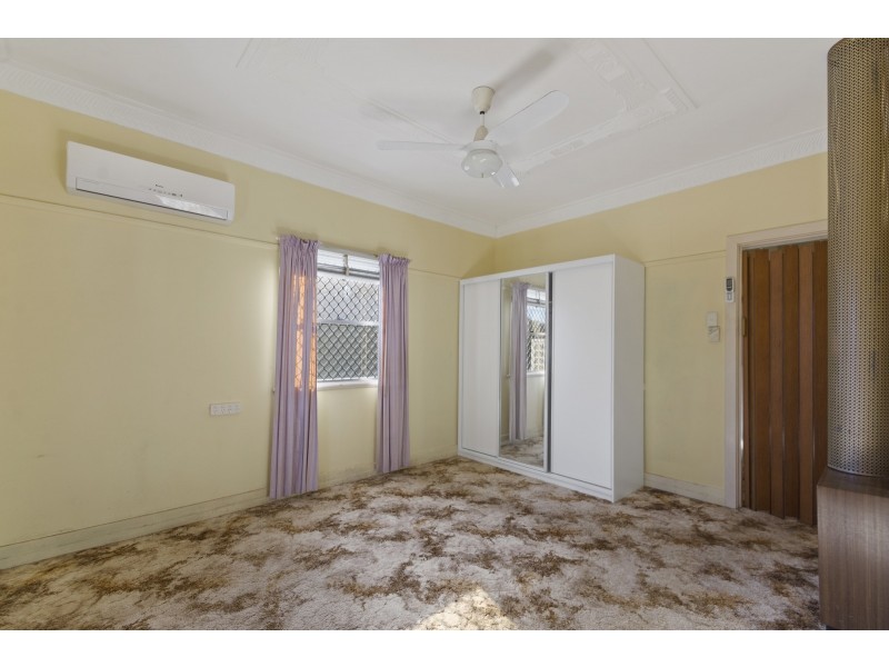 17 Tomkys Street, Rockville QLD 4350