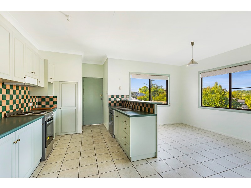 157 North Street, Rockville QLD 4350