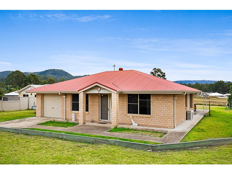 48 Parkridge Drive, Withcott QLD 4352